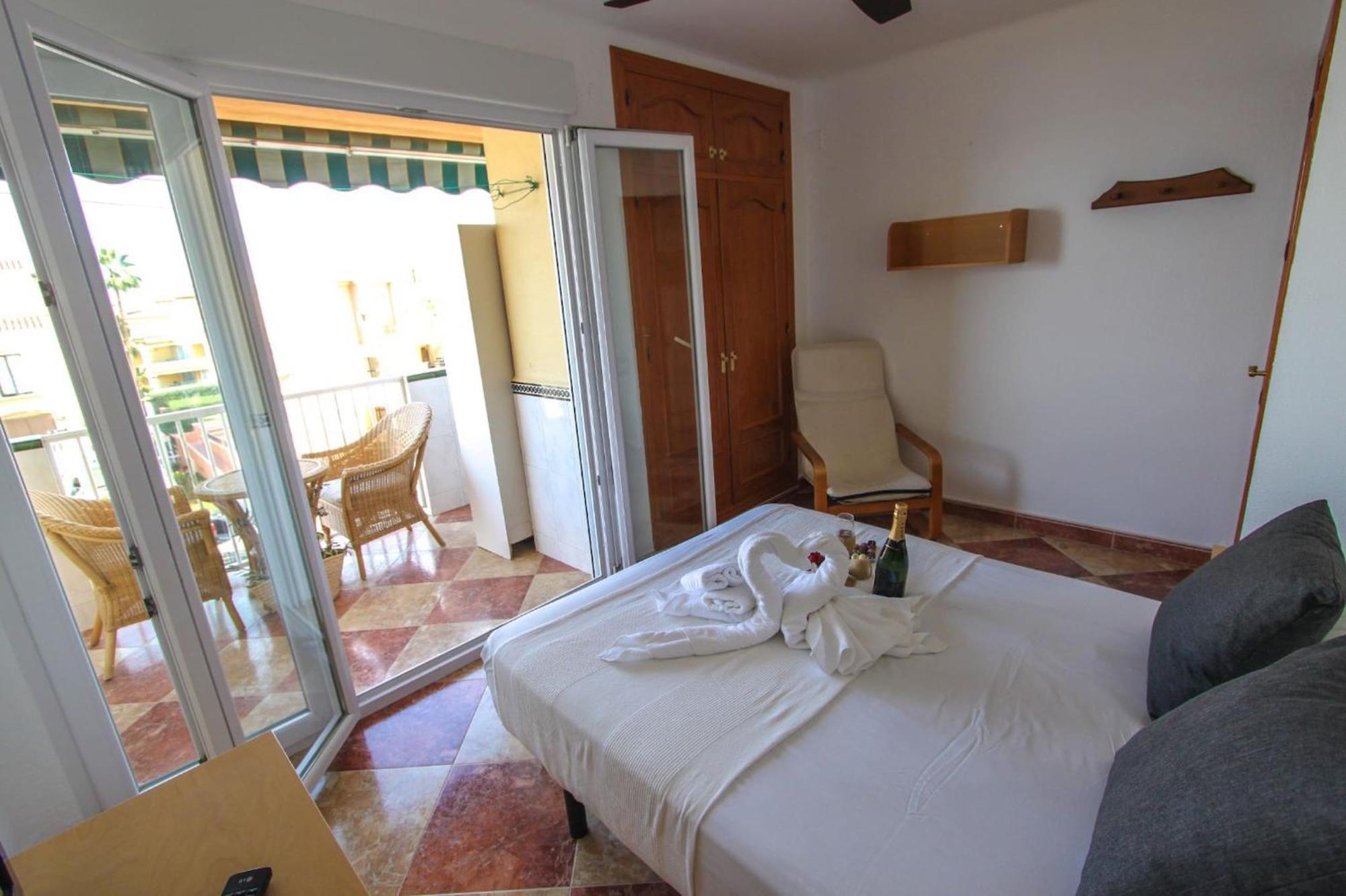 Apartamento Valencia At Home Torrox Exterior photo